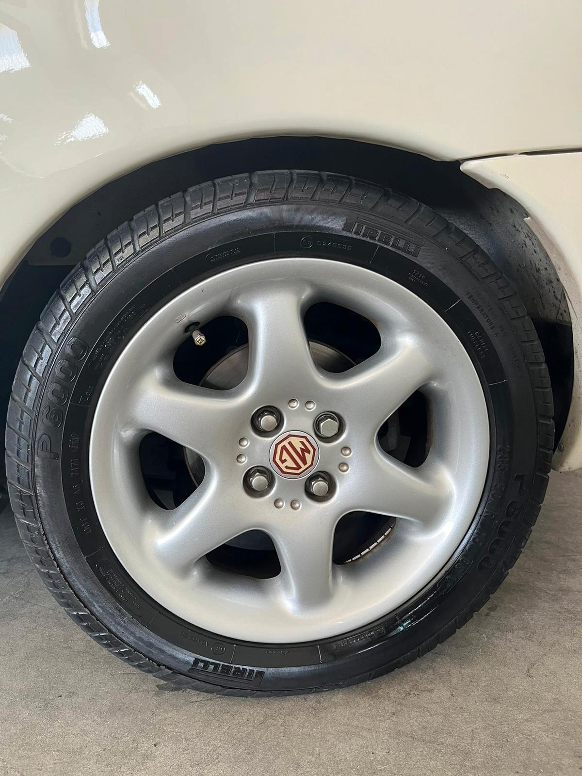 Mg MGF 1.8i cat 75° Anniversario