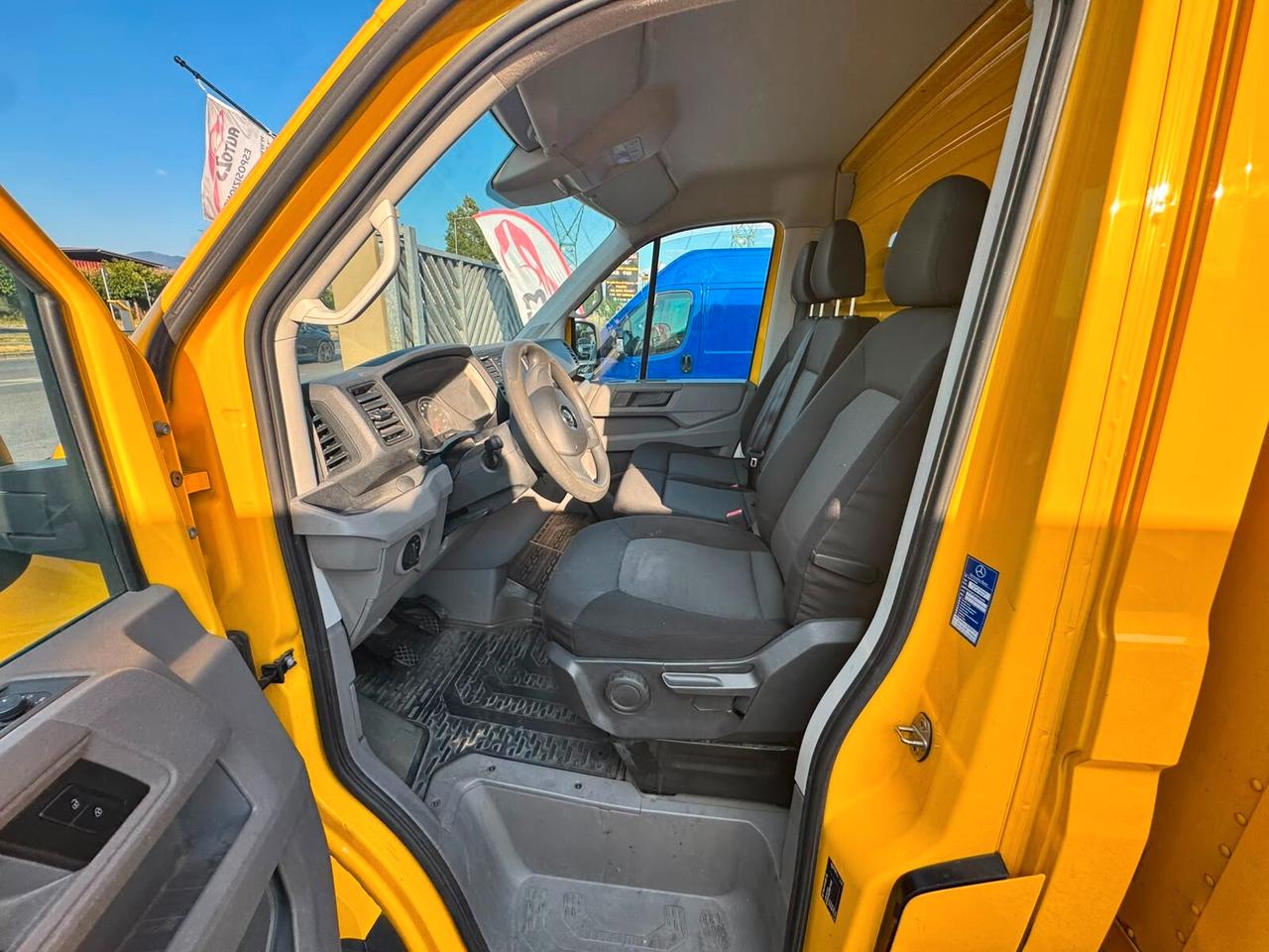Volkswagen Crafter 35 2.0 TDI 140CV L4 Cab Furgone