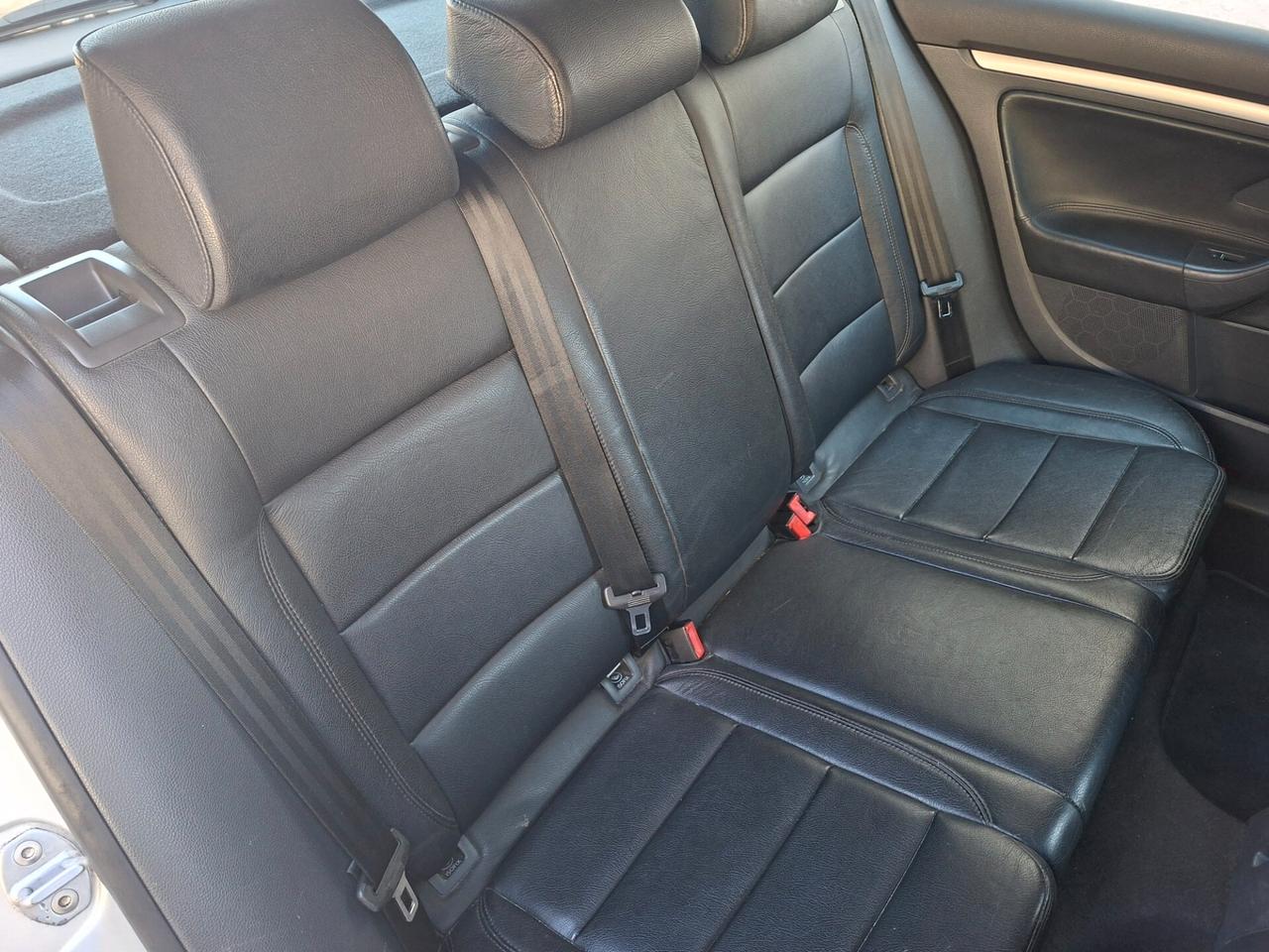 Volkswagen Golf 1.6 16v Sport Edition*NEOPATENTATI*