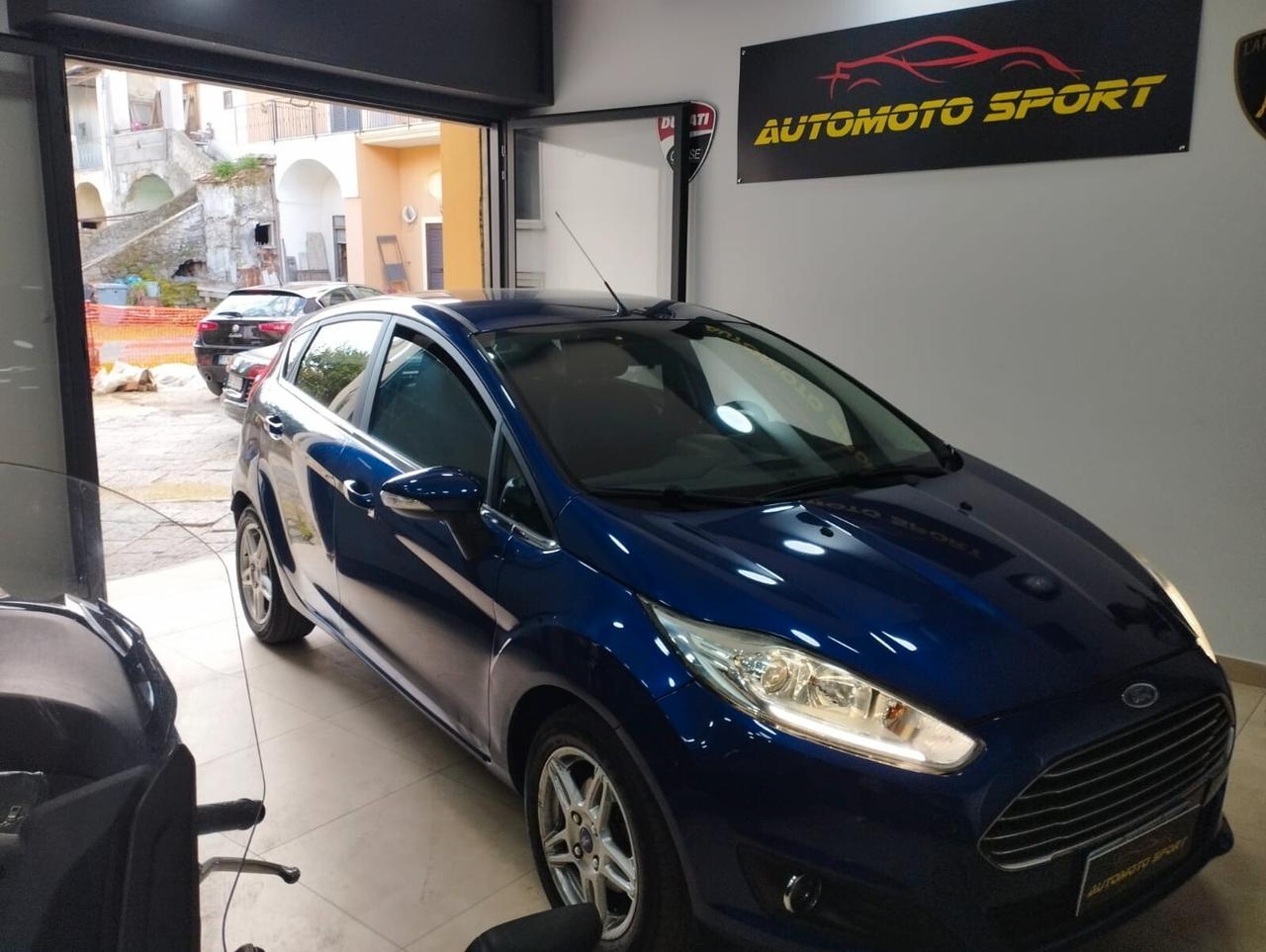 Ford Fiesta 1.5 TDCi 75CV 5 porte Business