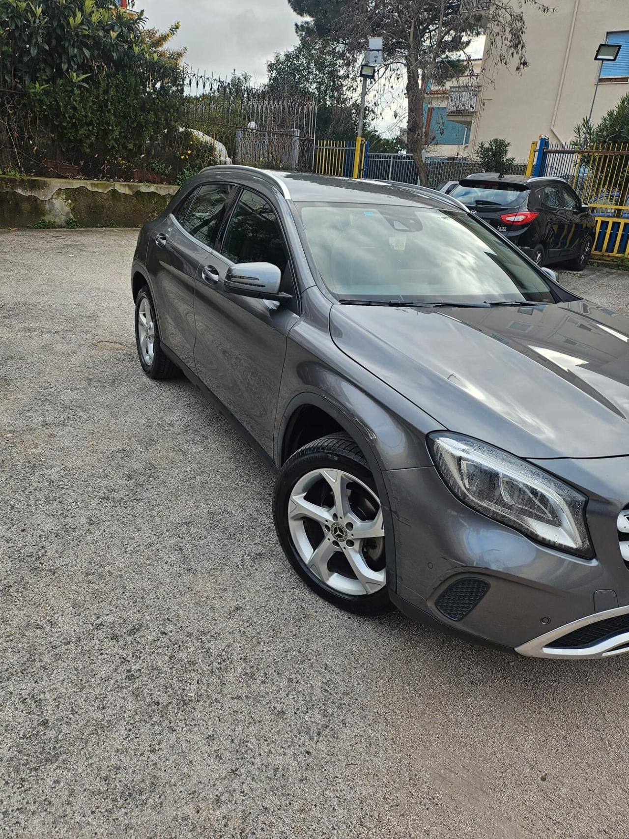 Mercedes-benz A 200 d Automatic Premium