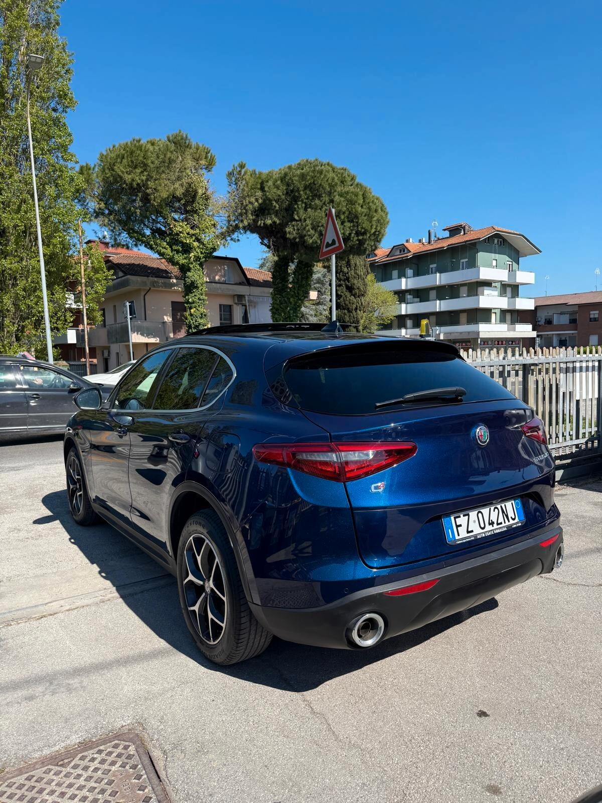 Alfa Romeo Stelvio 2.0 Turbo 200 CV AT8 Q4 Executive NESSUN VINCOLO