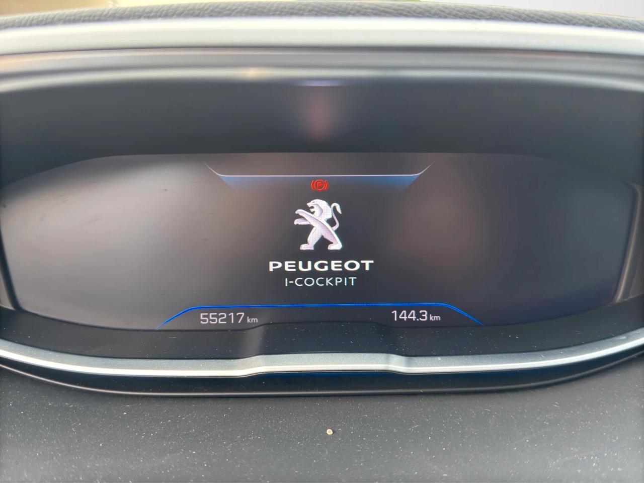 Peugeot 3008 BlueHDi 130 S&S EAT8 Allure