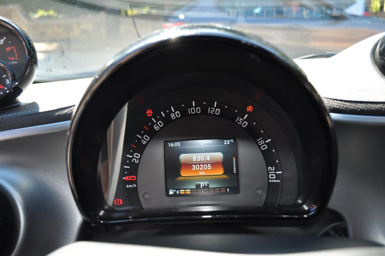 Smart ForTwo BRABUS 0.9 Turbo twinamic