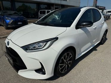 Toyota Yaris Hybrid Lounge MY22