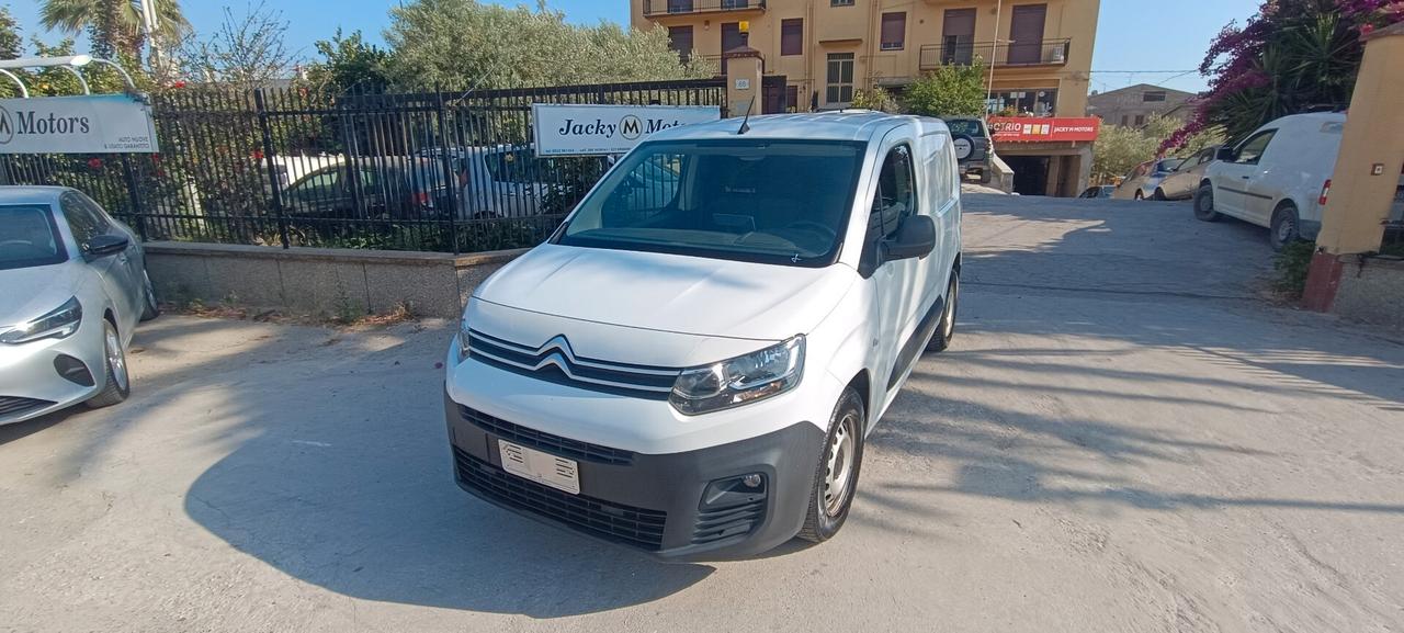 Citroen Berlingo BlueHDi 100 M Shine