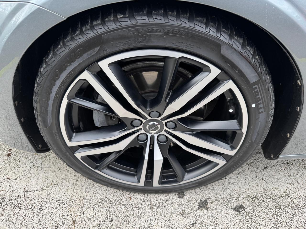 Volvo V60 2.0 b4 R-Design Hybrid GARANZIA 24 MESI