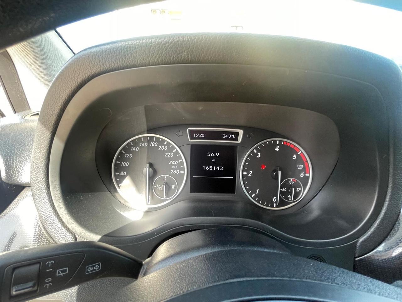 Mercedes-benz B 180 CDI BlueEFFICIENCY Premium