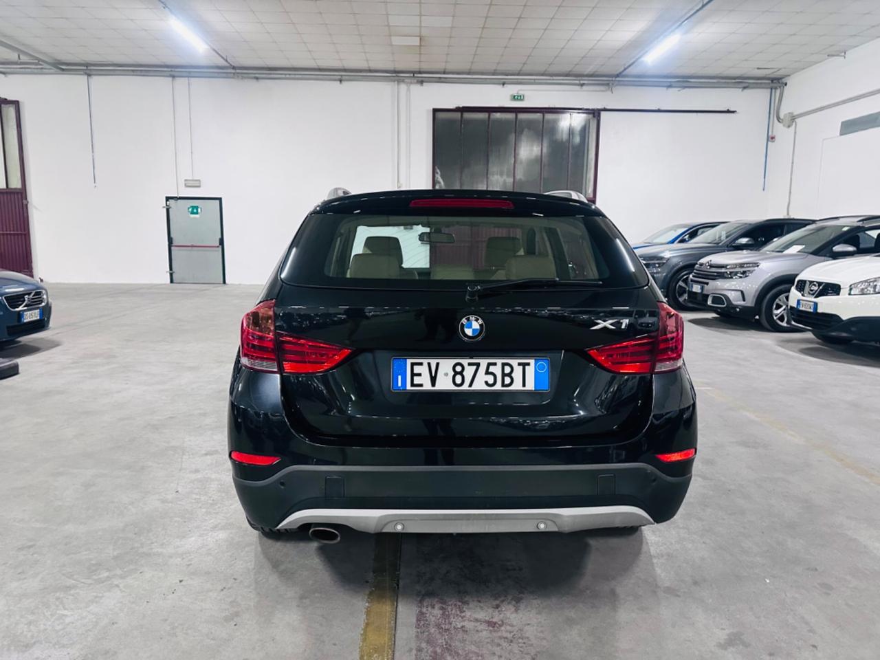 Bmw X1 sDrive18d X Line