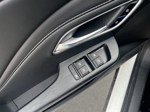 MG ZS NUOVA 1.5 Hybrid+ Luxury