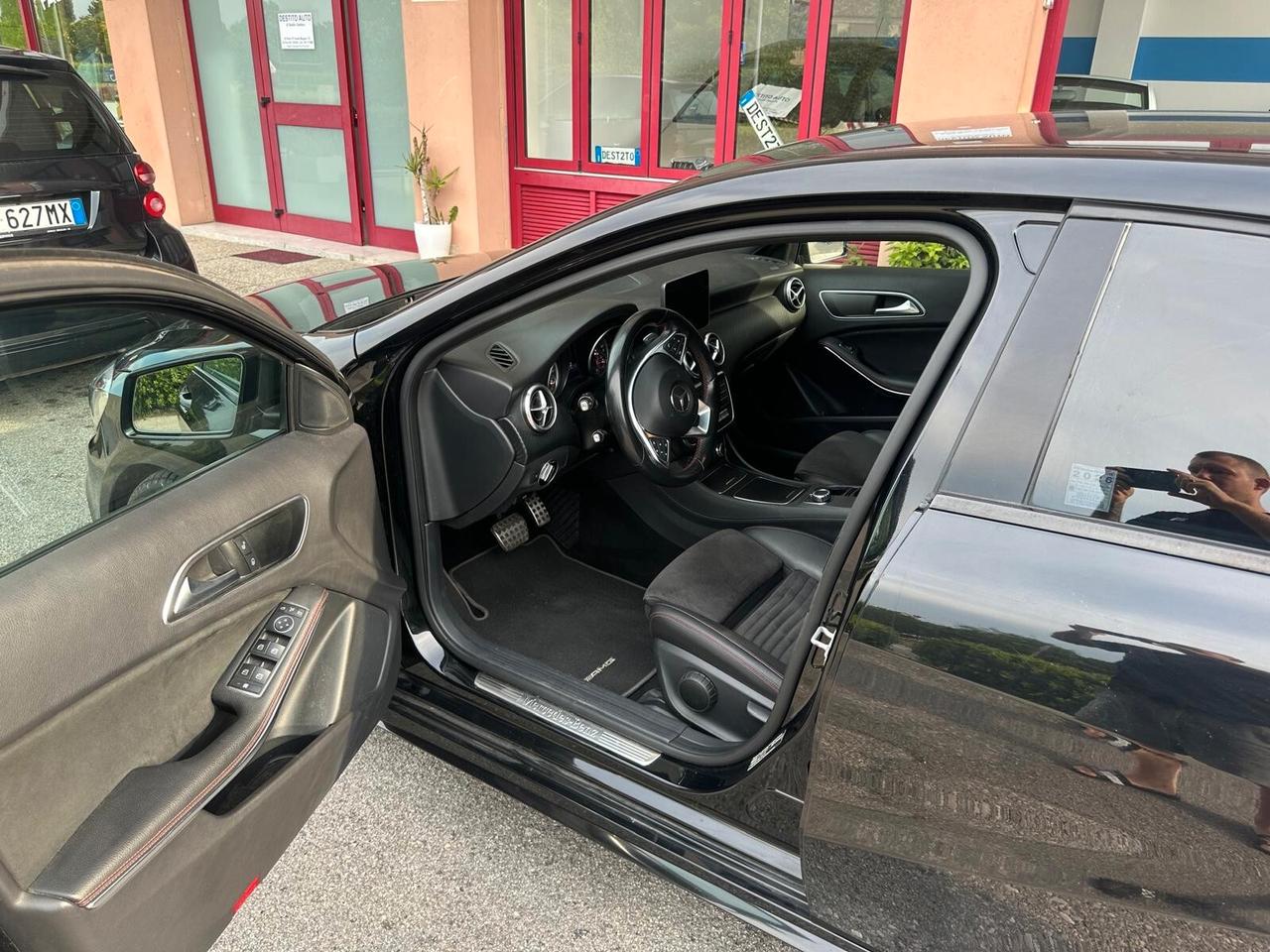 Mercedes-benz A 180 d Automatic Premium MODEL. 2017