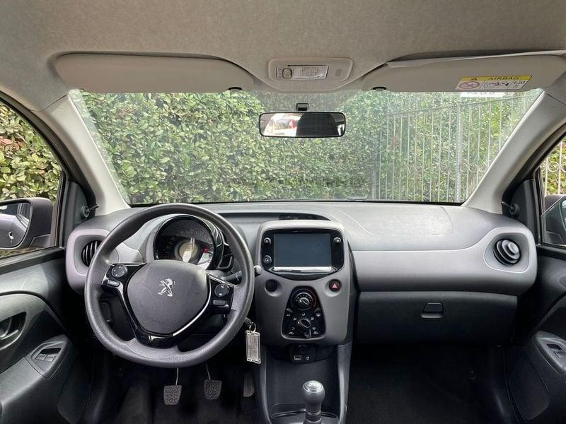 Peugeot 108 1.0 VTi 72 CV 5p. TOUCHSCREEN-NEOPAT.