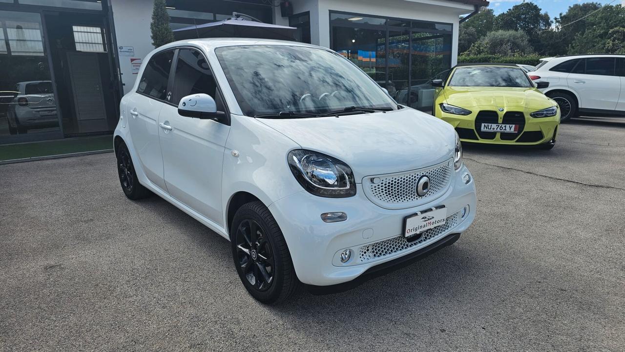 Smart ForFour 70 1.0 Youngster