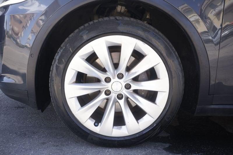 Tesla Model X Tesla Model X 90 kWh Dual Motor 4WD Autom. 158KW ANNO 2017