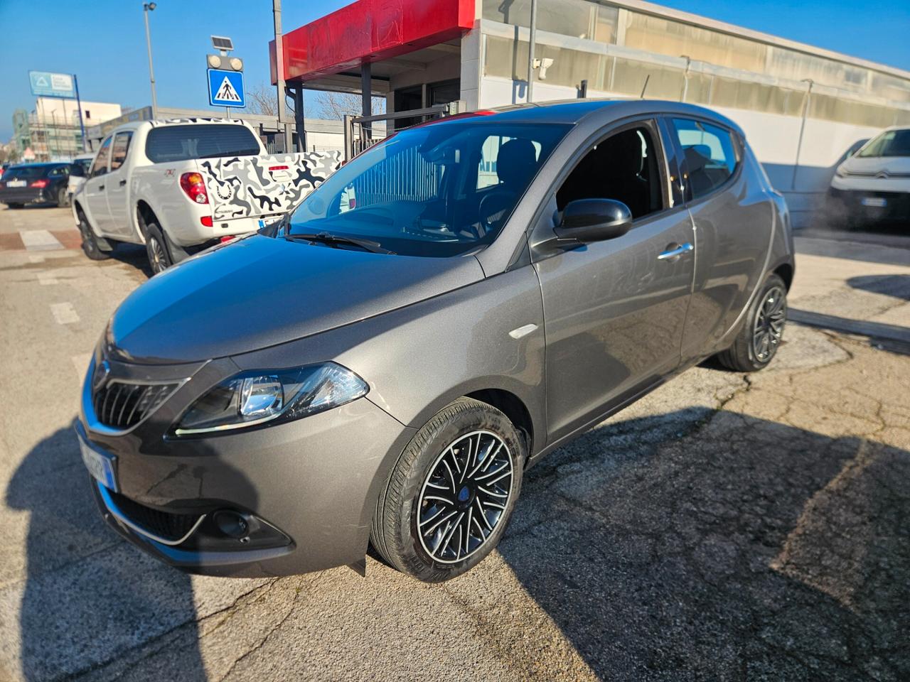 Lancia Ypsilon 1.0 FireFly 5 porte S&S Hybrid Ecochic Gold