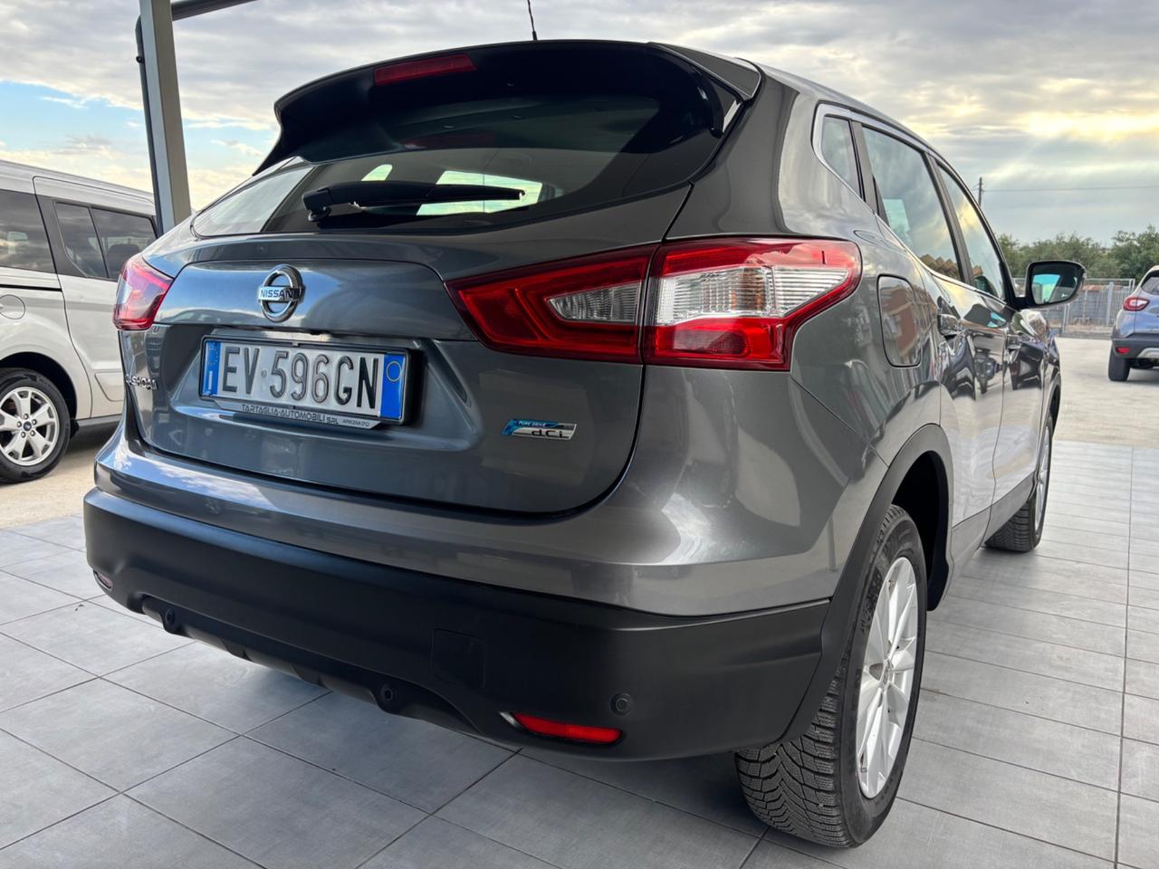 Nissan Qashqai 1.5 dCi DPF Tekna