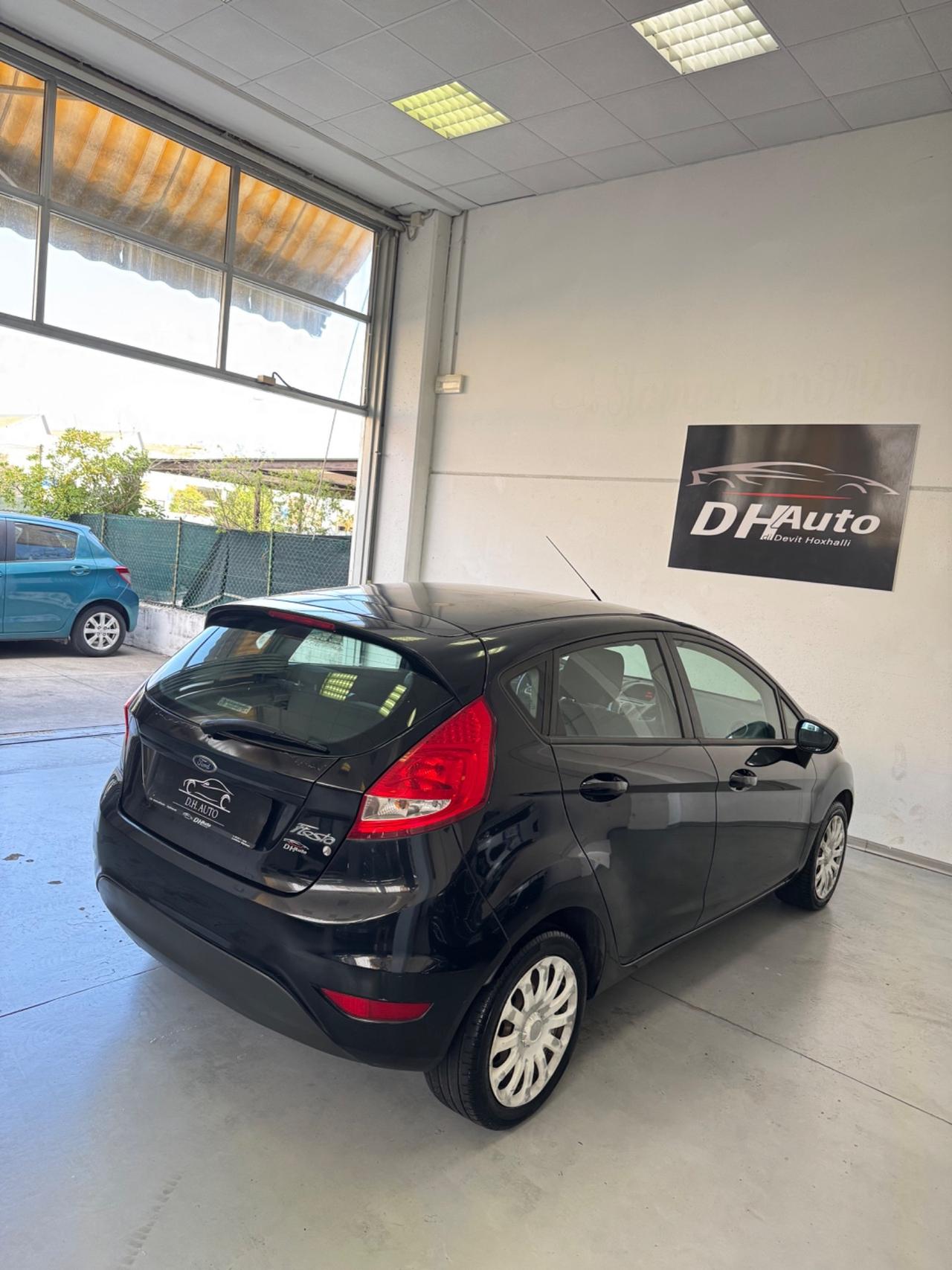 Ford Fiesta 1.2 82 CV 5 porte Titanium