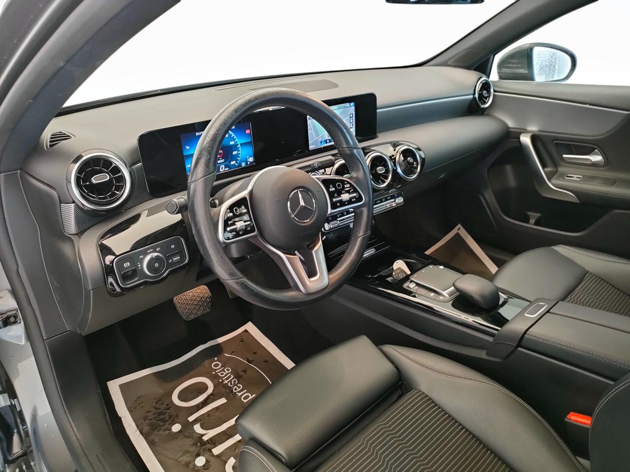 Mercedes-Benz Classe A - W177 2018 - A 180 d Sport auto