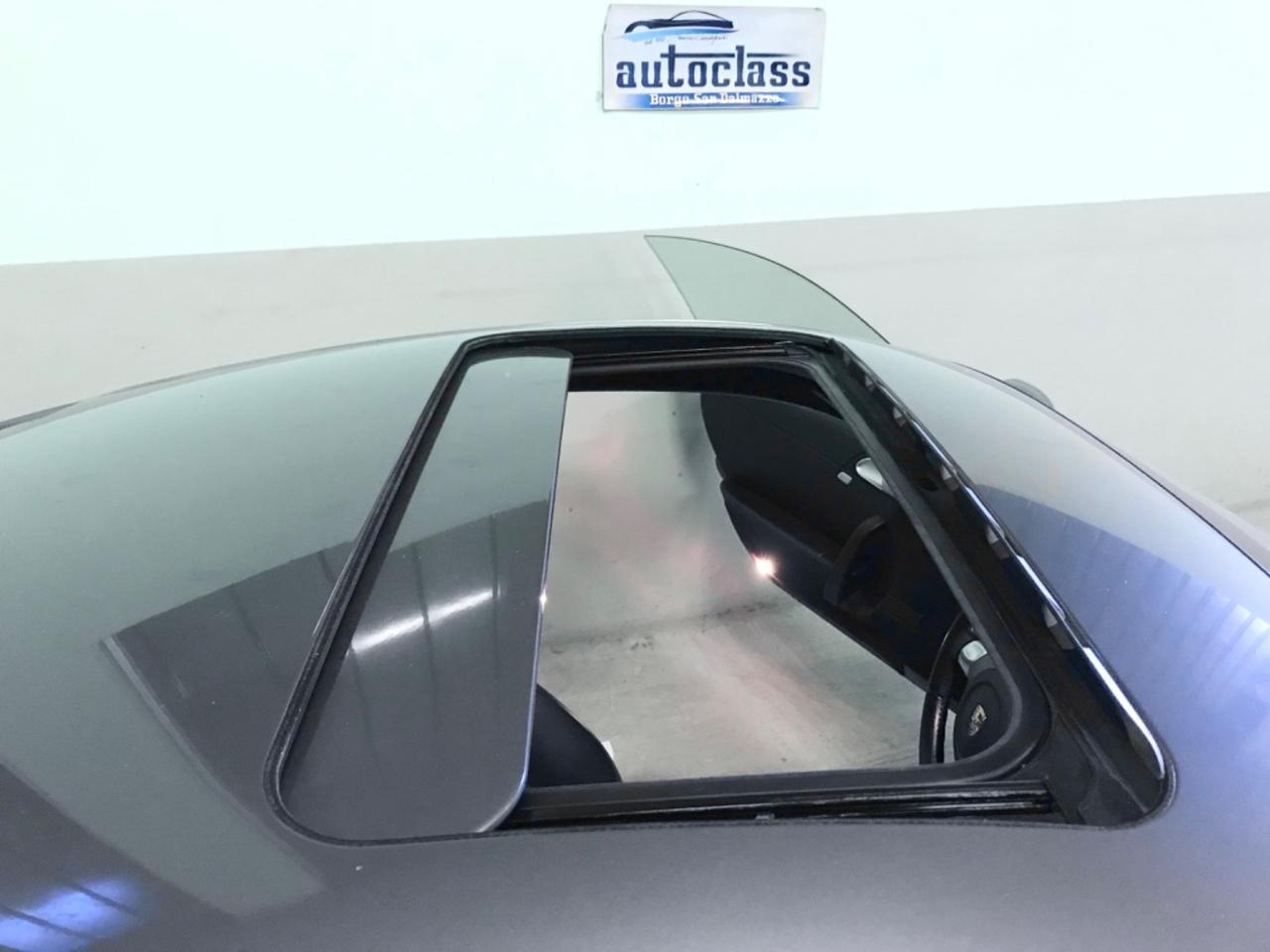 Porsche 911 Carrera Coupé 3,6