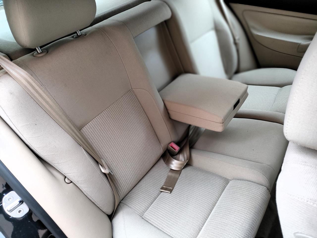 Volkswagen Golf 1.6 cat 5p. aut. Highline ASI e CRS