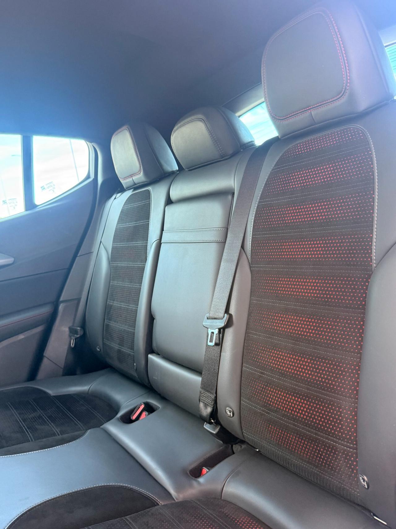 Alfa Romeo Tonale 1.5 160 CV MHEV BENZINA/ELETTRICA Veloce, automatica ,APPLE CARPLAY,VIRTUAL COCKPIT,TELECAMERA,NAV