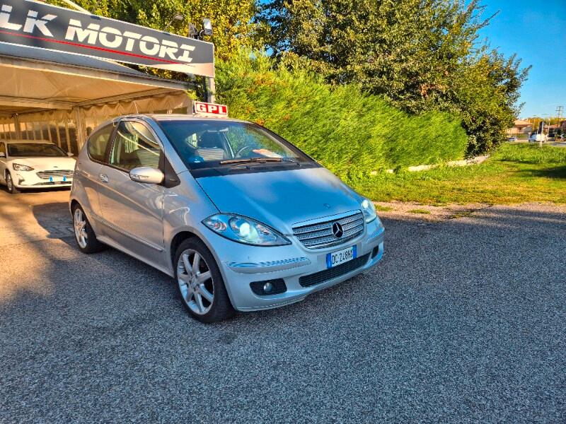 MERCEDES Classe A (W/C169) A 150 Coupé Classic