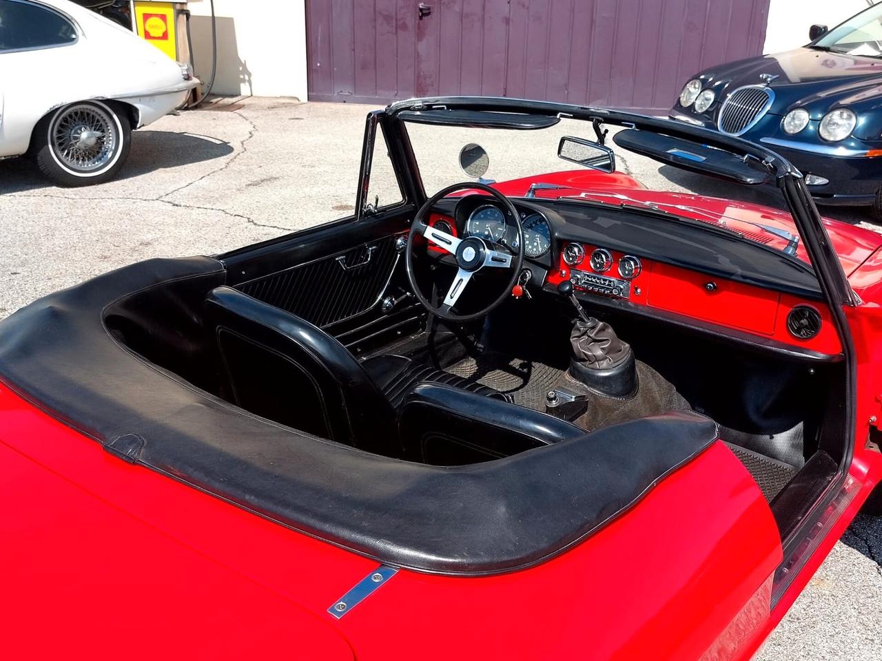Alfa Romeo Spider Duetto 1600 Osso di Seppia del 1966