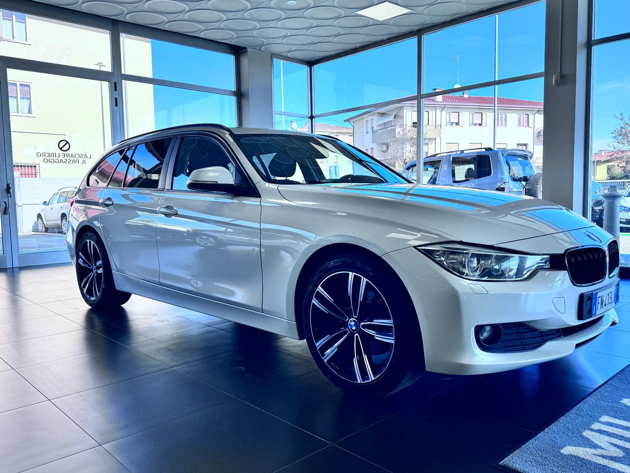 Bmw 320 320d Touring Business aut.