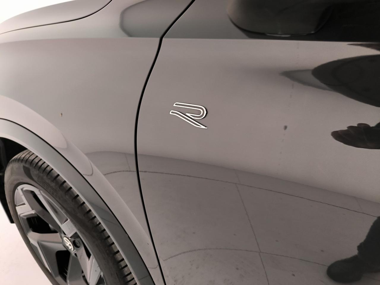 Volkswagen Tiguan 2.0 tdi r-line 150cv dsg