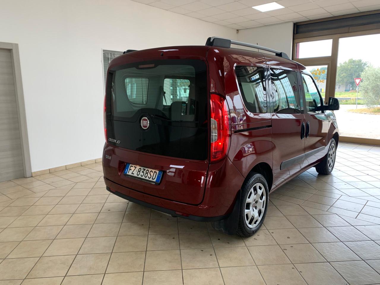 Fiat Doblo Doblò 1.4 T-Jet 16V Natural Power Lounge