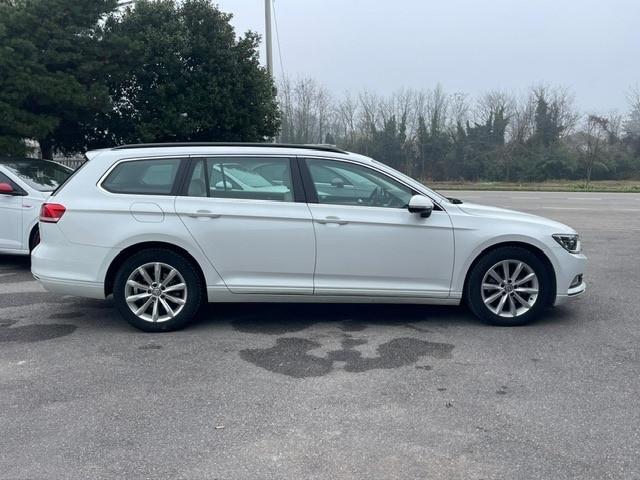 Volkswagen Passat Variant 1.6 TDI SCR DSG Business BMT