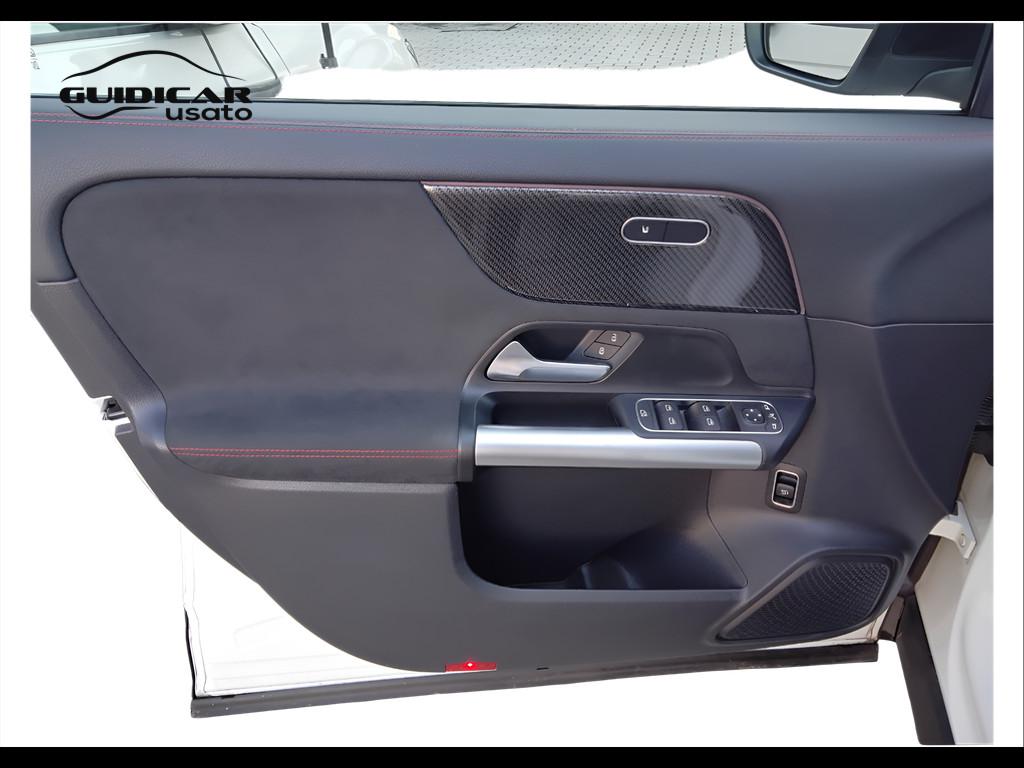 Mercedes-Benz GLA-H247 2023 - GLA 200 d AMG Line Advanced Plus auto