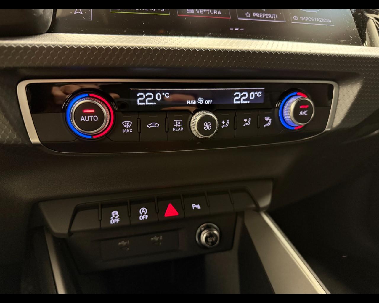 AUDI A1 SPORTBACK 30 TFSI S-TRONIC S LINE EDITION