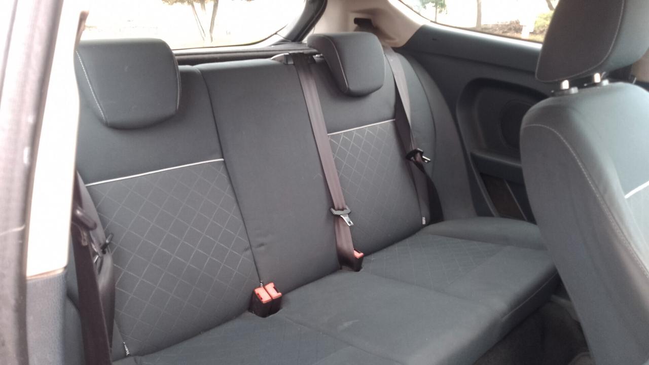 Ford Fiesta 1.2 60CV 3p. Tit. BZ GPL 2036 neop 13