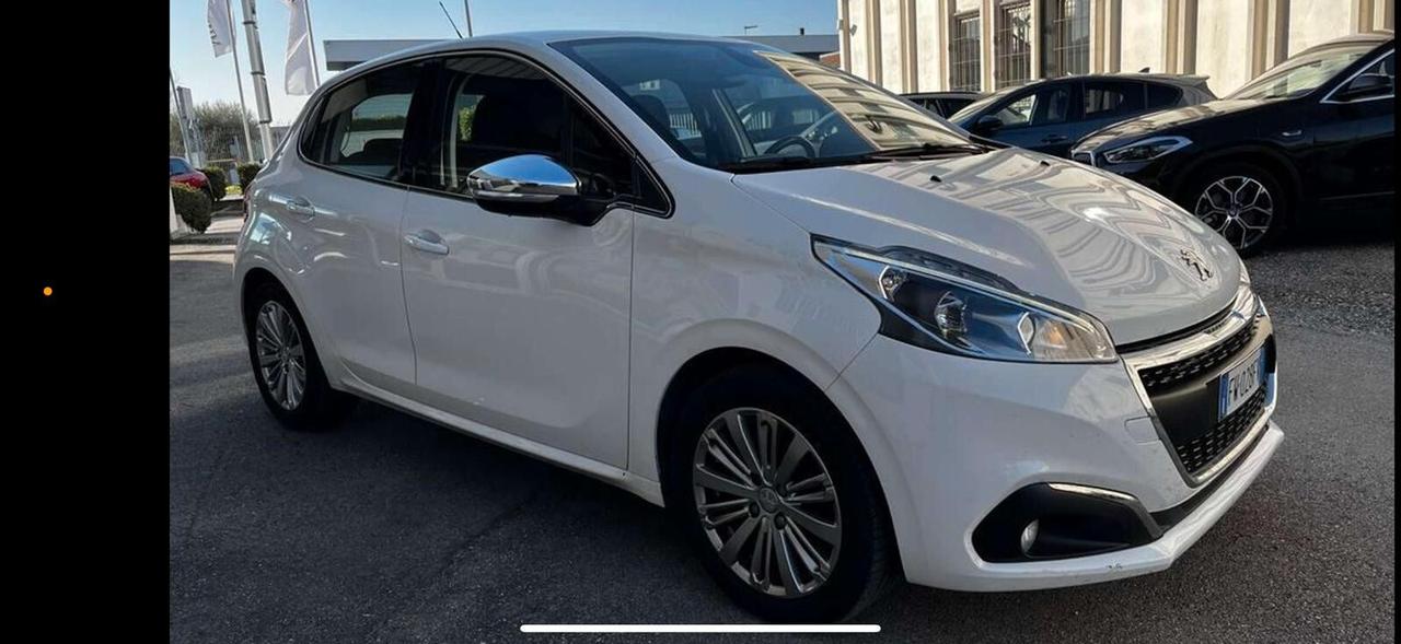 Peugeot 208 PureTech 82 Stop&Start 5 porte Allure