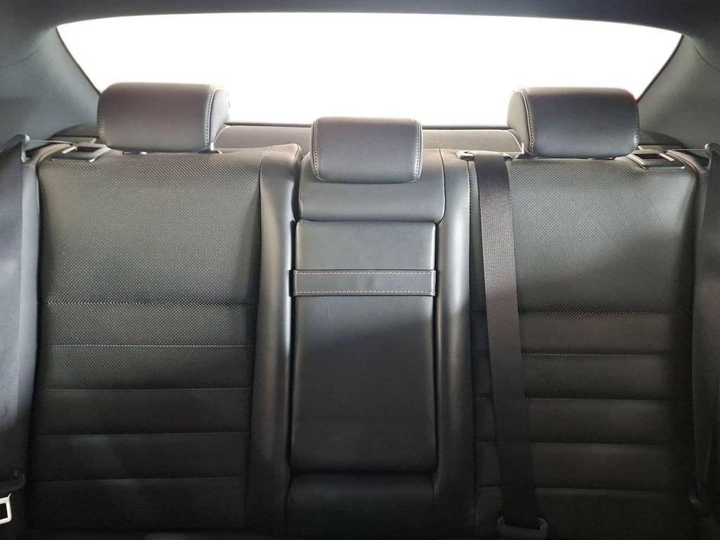 Lexus IS 300 300 2.5 Hybrid F-Sport CVT