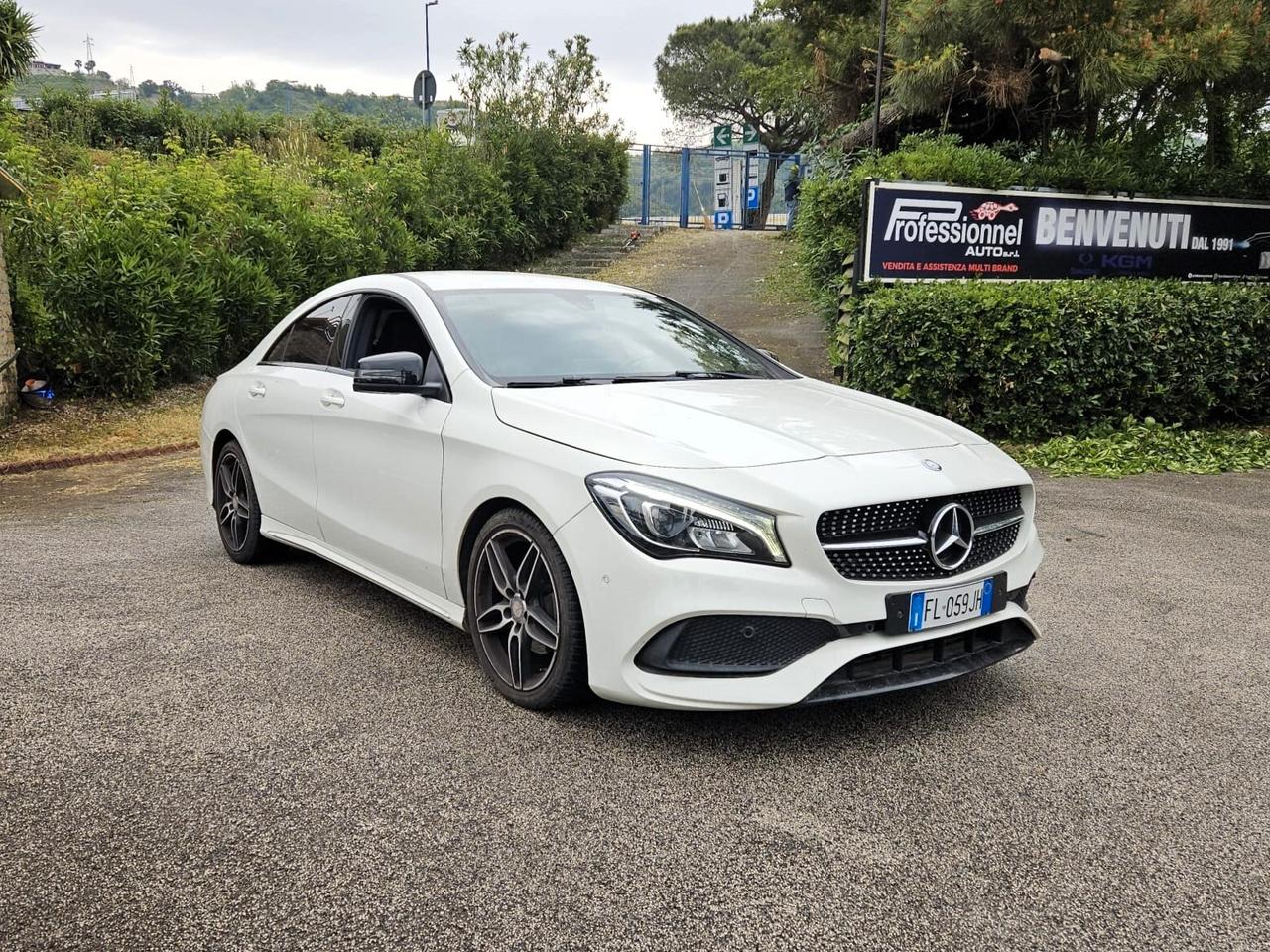 Mercedes-benz CLA 200 d Premium