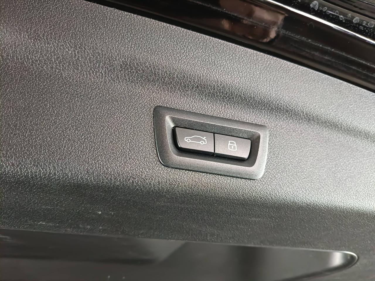 BMW BMW 216i Active Tourer