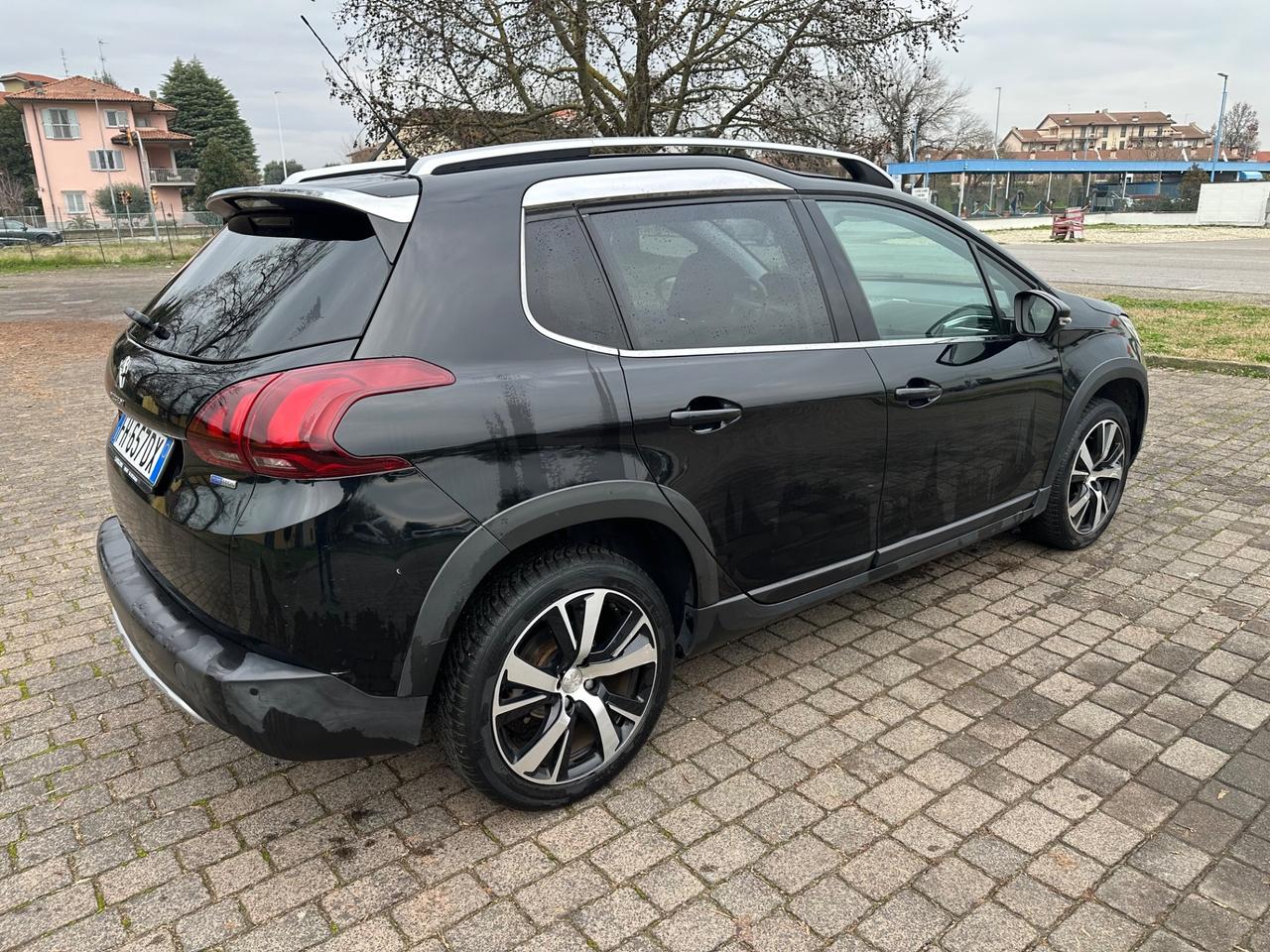 PEUGEOT 2008 BENZINA NEOPATENTATI