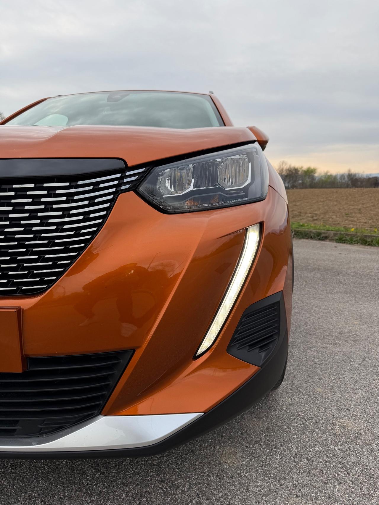 Peugeot 2008 PureTech 100 S&S Allure