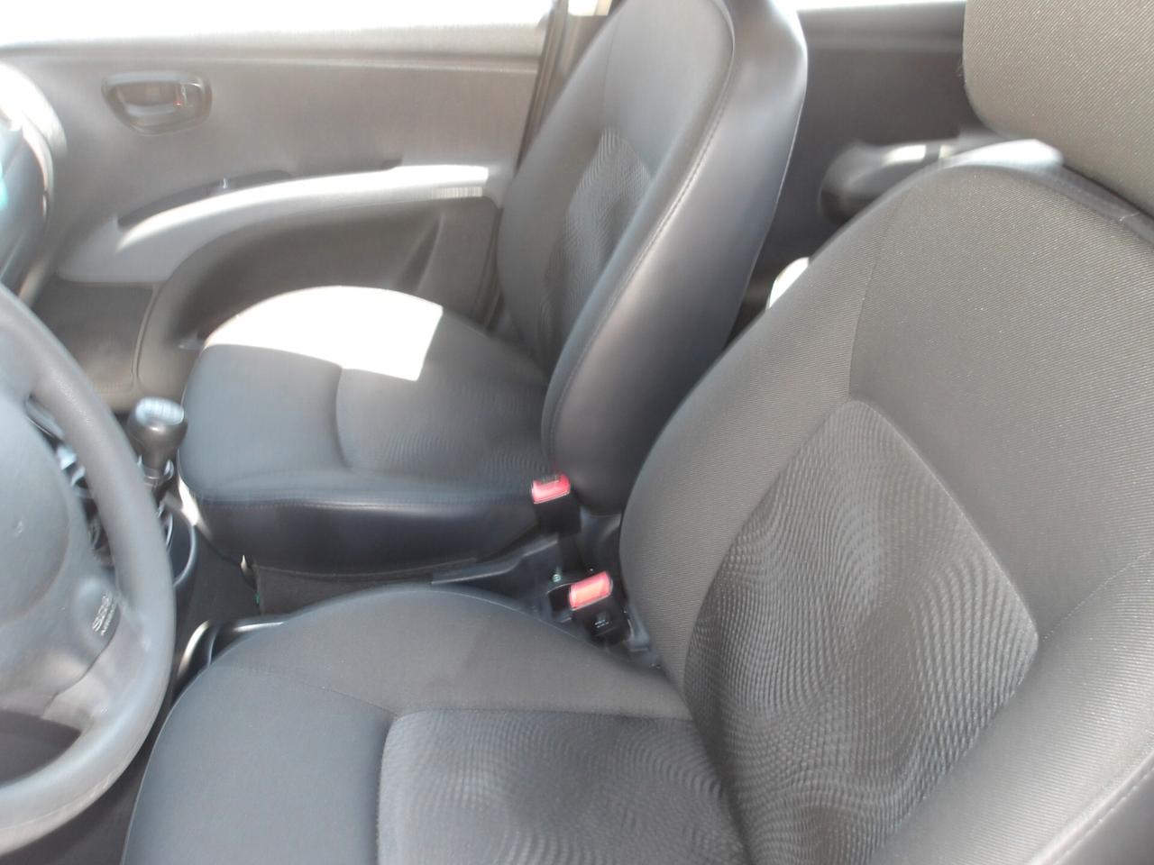 HYUNDAI I10 1.1 BENZ-KM 79.000-GARANZIA FULL