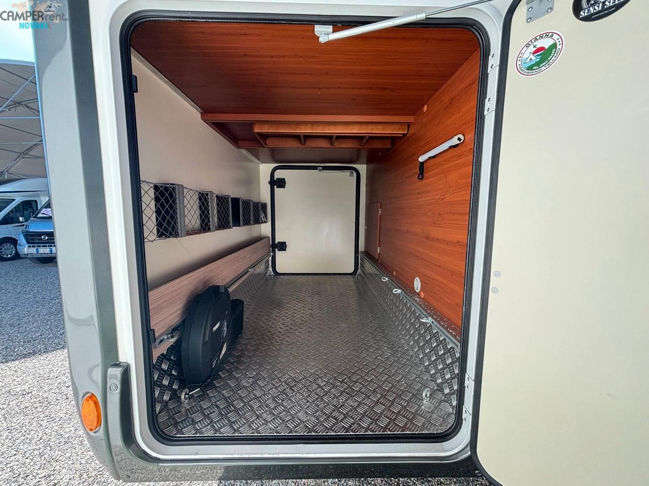 MOBILVETTA K.YACHT 85 TEKNO LINE - Motorhome con letti gemelli ed ampio garage