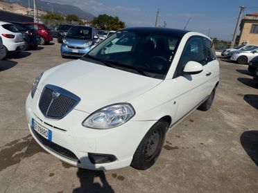 Lancia Ypsilon 1.3 MJT 75 CV Elle