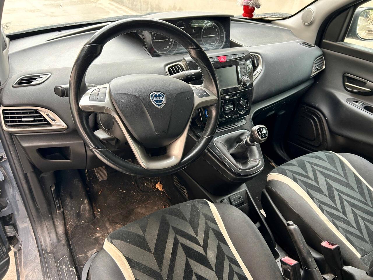 Lancia Ypsilon 1.2 Benz/GPL - 2016 Incidentata