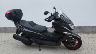 Suzuki AN Burgman 400 ABS