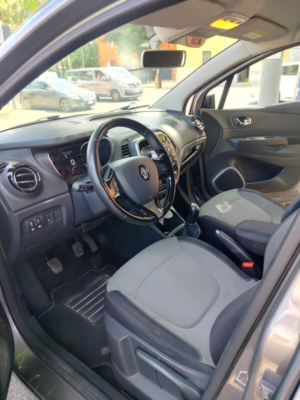 RENAULT CAPTUR 0,9 TCe-UNICO PROP-3 REVISIO-EURO 6