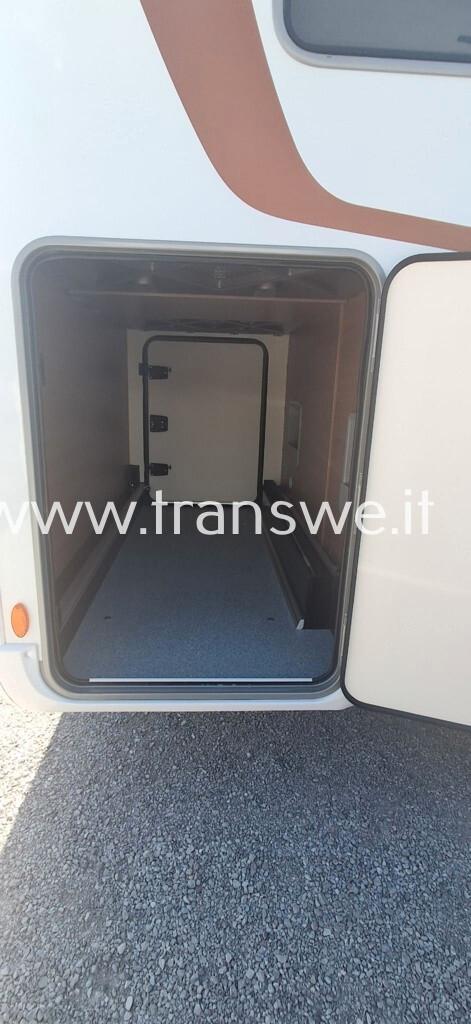 Bürstner Lyseo Privilege 690G Letti gemelli e garage
