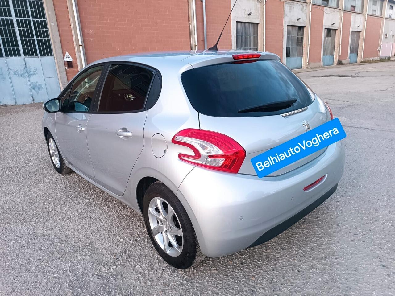 Peugeot 208 2013---1.0 Benzina Neopatentati