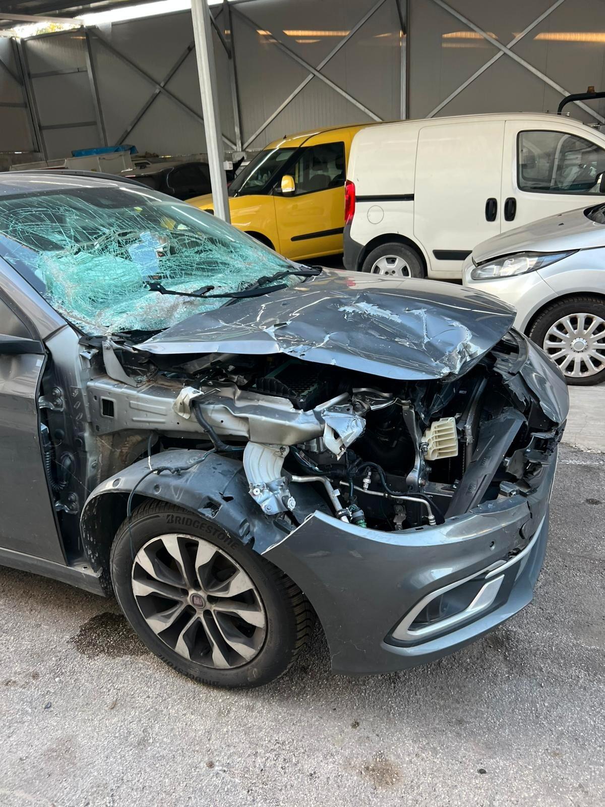 Fiat Tipo 1.6 Mjt S&S SW City Life