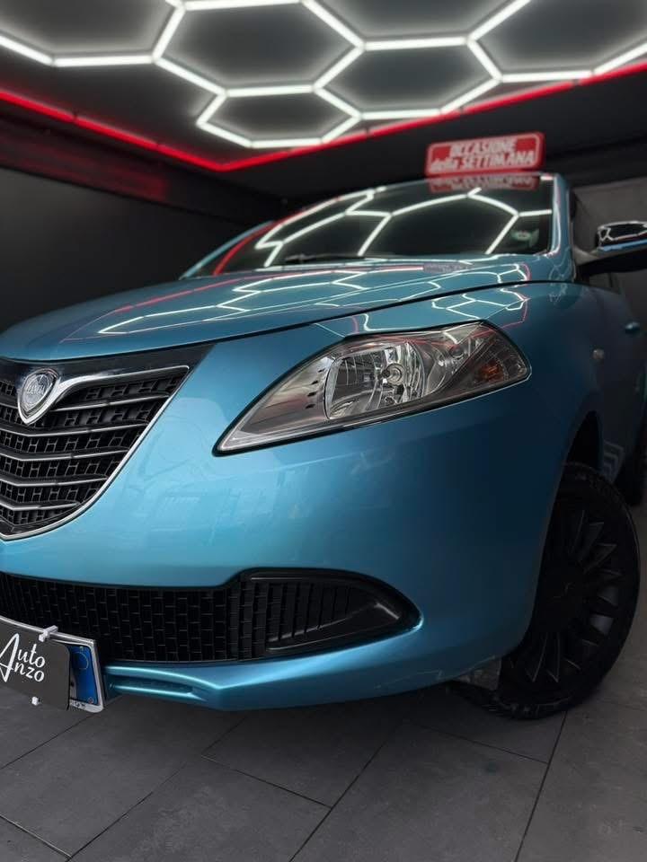 Lancia Ypsilon 0.9 Ben/Metano 84 cv Elefantino 12/2013